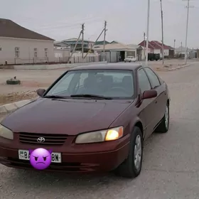 Toyota Camry 1999