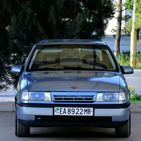 Opel Vectra 1990