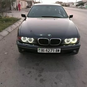 BMW E39 2002