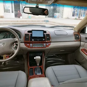 Toyota Camry 2002