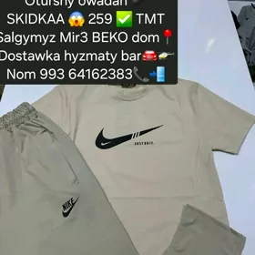 Nike Komplektlar