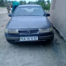 Opel Vectra 1990