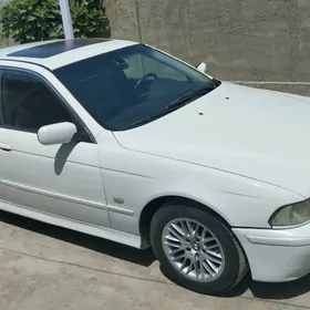 BMW 530 2001