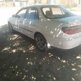 Toyota Carina 1993