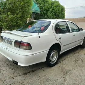 Nissan Cefiro 1998