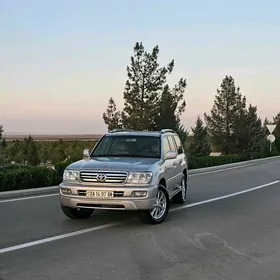 Toyota Land Cruiser 2000