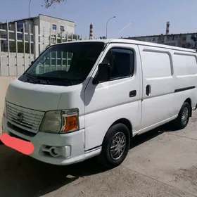 Nissan Urvan 2007