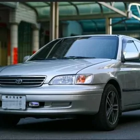 Toyota Corona 1999
