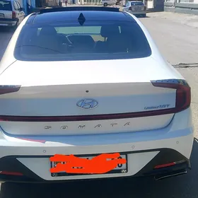 Hyundai Sonata 2021