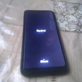 телефон Redmi 7