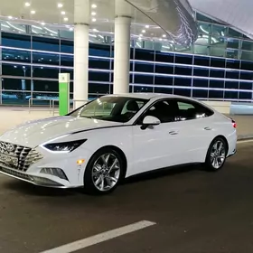 Hyundai Sonata 2021