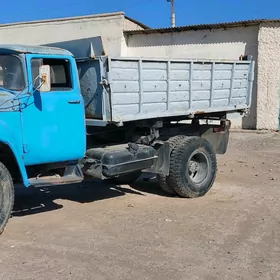 Zil 130 1990