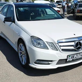 Mercedes-Benz E350 2010