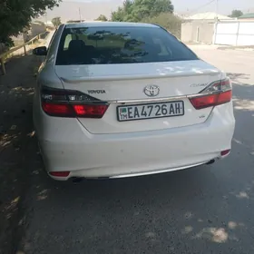 Toyota Camry 2016