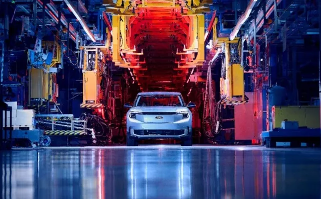 Ford запустил «завод будущего» в Кёльне: начинается производство электрокара Explorer