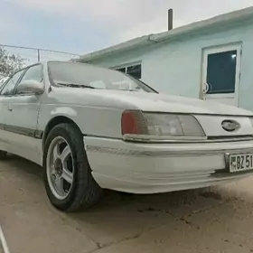 Ford Taurus 1992