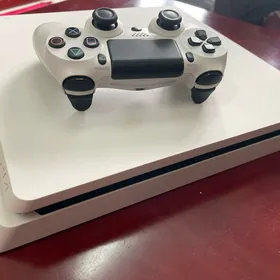 playstation 4 slim