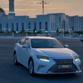 Lexus ES 350 2016