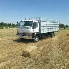 Mitsubishi Canter 2000