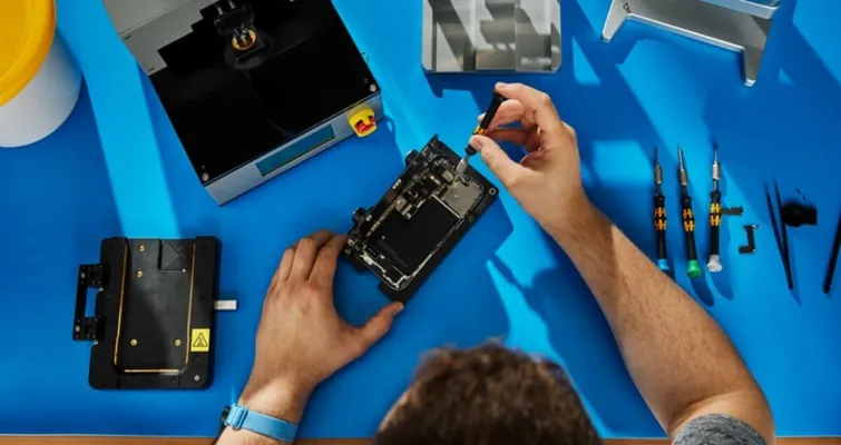 Apple меняет правила гарантии: ремонт микротрещин на iPhone и Apple Watch стал платным
