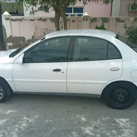 Kia Rio 2000