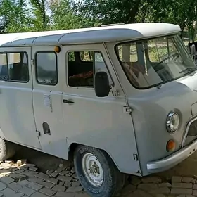 UAZ 2206 2000