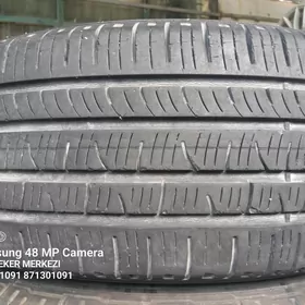 235-65-18 pirelli