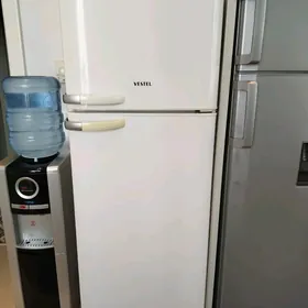 холодильник Vestel holodilnik