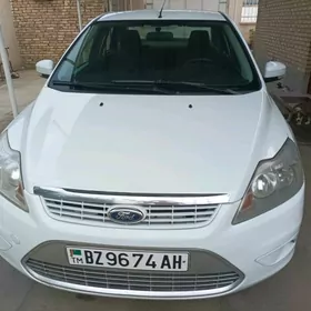 Ford Focus 2011