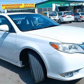 Toyota Avalon 2012