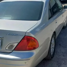 Toyota Avalon 2000