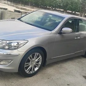 Hyundai Genesis 2012