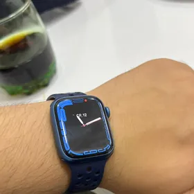 Apple Watch 7