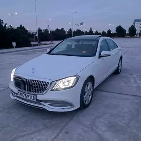 Mercedes-Benz S-Class 2006