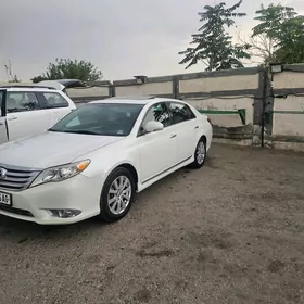 Toyota Avalon 2012