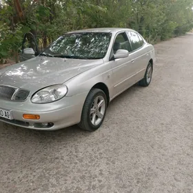 Daewoo Leganza 1998