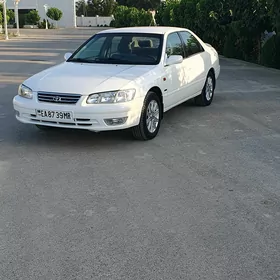 Toyota Camry 1998