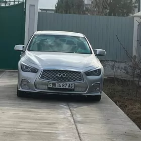 Infiniti Q50 2017