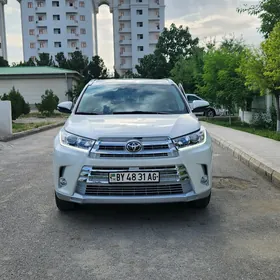 Toyota Highlander 2019