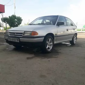 Opel Astra 1993