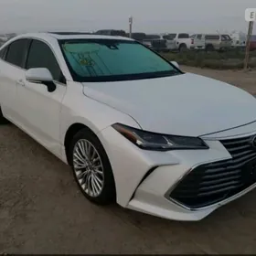 Toyota Avalon 2022