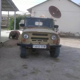 UAZ 469 1980