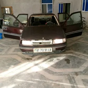 Opel Vectra 1991