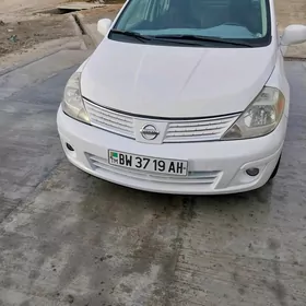 Nissan Versa 2009