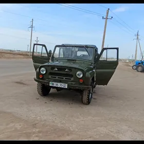 UAZ 469 1980