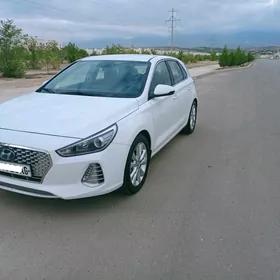 Hyundai Elantra GT 2017