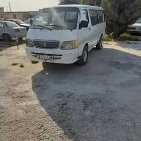 Toyota Hiace 2007