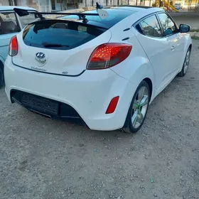 Hyundai Veloster 2012