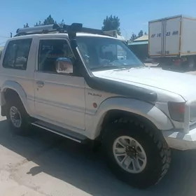 Mitsubishi Pajero 1993