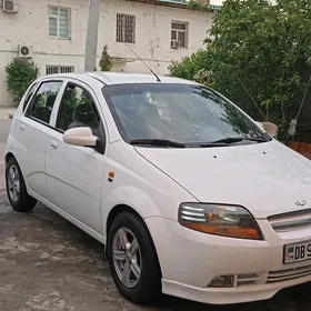 Daewoo Kalos 2002